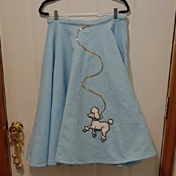 Elegant Light Blue A-Line Skirt with Poodle Motif - Picture 1 of 7